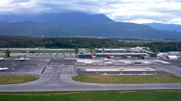 Ljubljana airport 2017