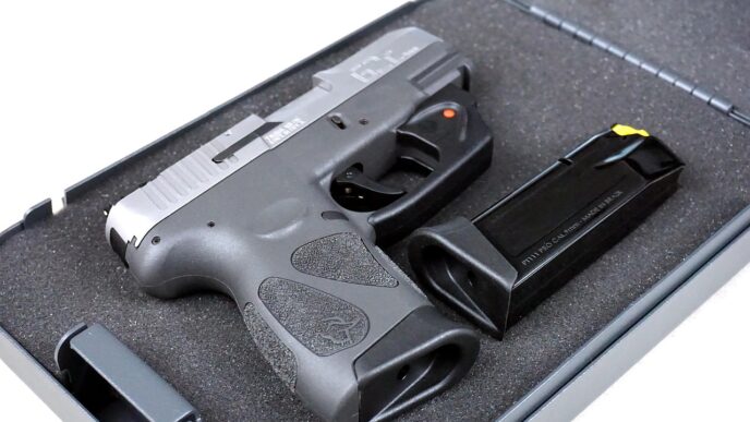 pistol 4742267 1280
