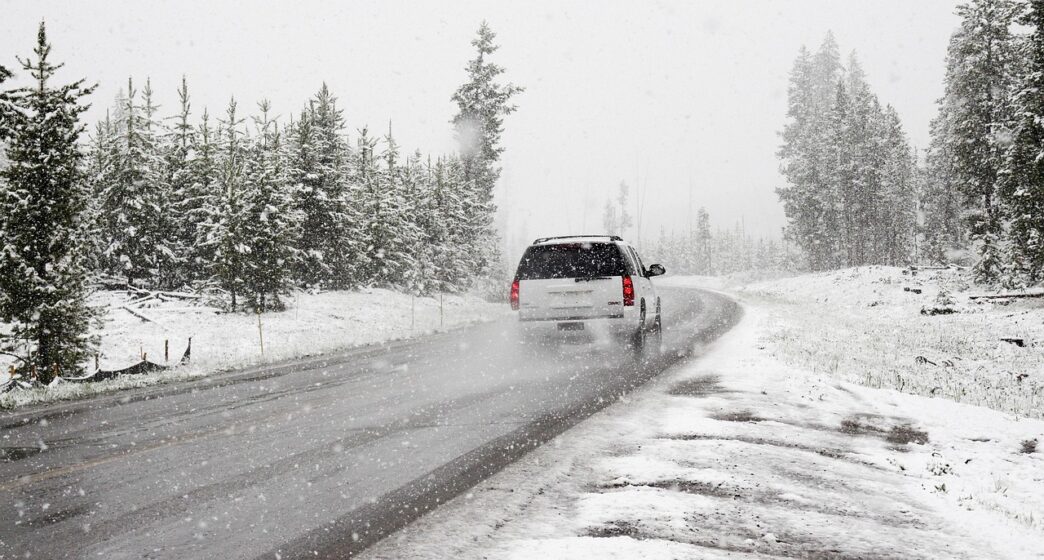 snow road
