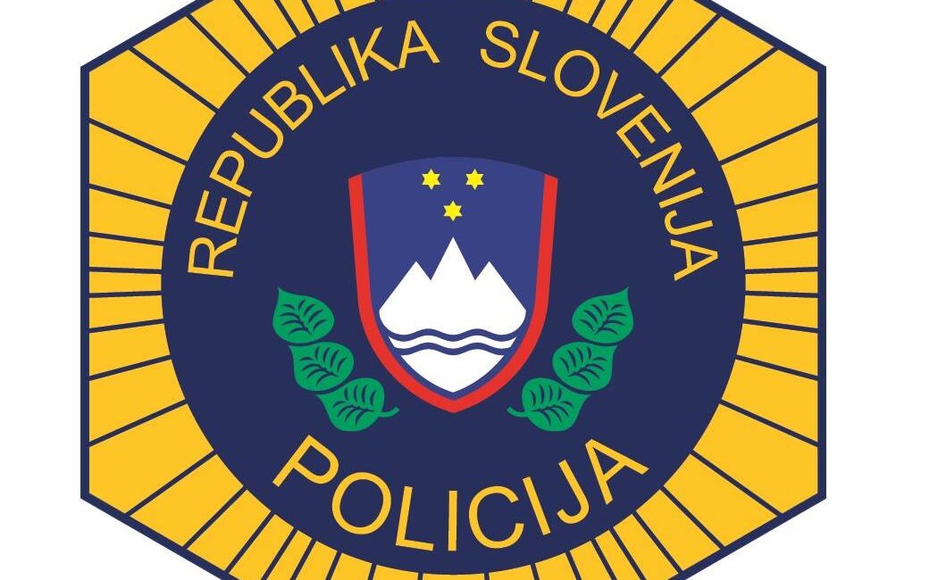 Slovenska policija stran fb