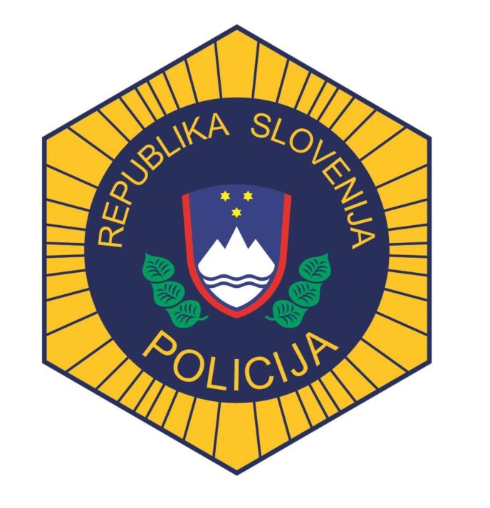 Slovenska policija stran fb