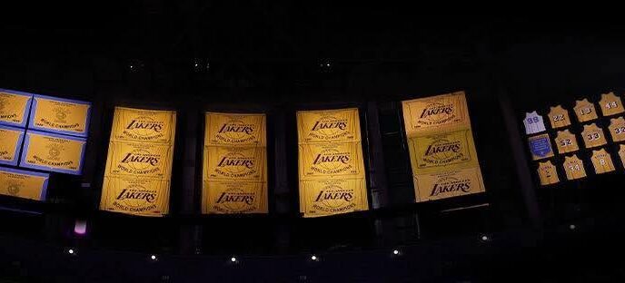 Lakers stran fb
